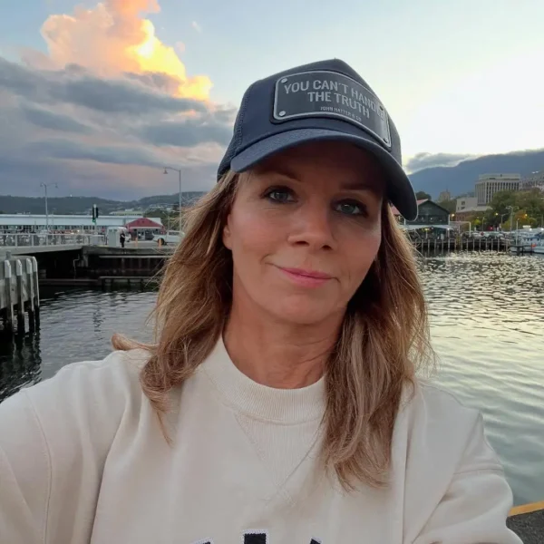 Lena Philipsson förmögenhet