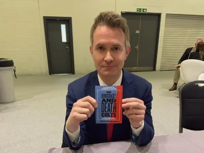 Douglas Murray förmögenhet