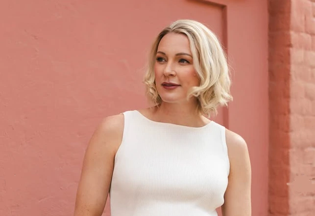 Sarah Sjöström förmögenhet